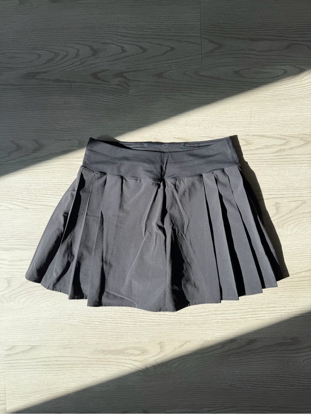 Lululemon Side-Pleat High-Rise Tennis Skirt - Black - Size 4